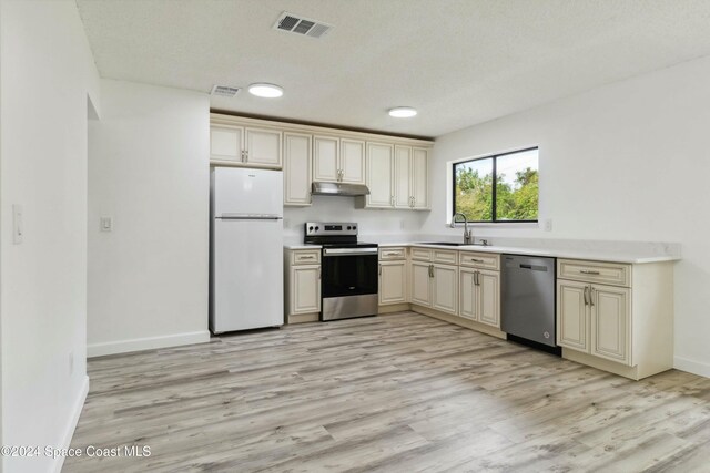 1418 Paley Cir SE, Palm Bay, FL 32909 - photo 16
