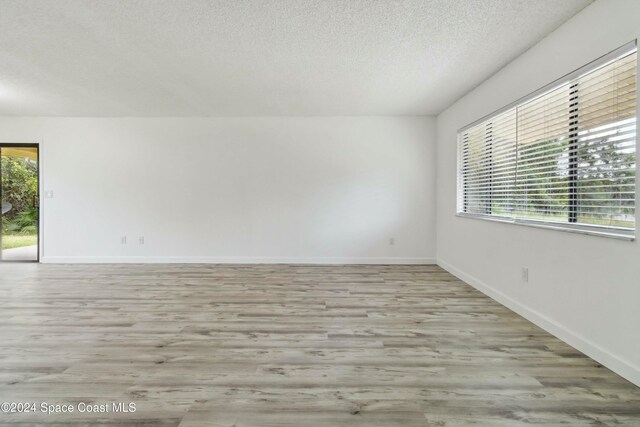 1418 Paley Cir SE, Palm Bay, FL 32909 - photo 27