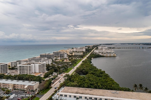 2505 S Ocean Blvd Unit 5030, West Palm Beach, FL 33407 - view of urban area featuring a nearby body of water and apartment complex