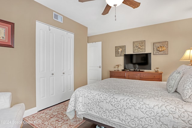 bedroom with a closet and ceiling fan