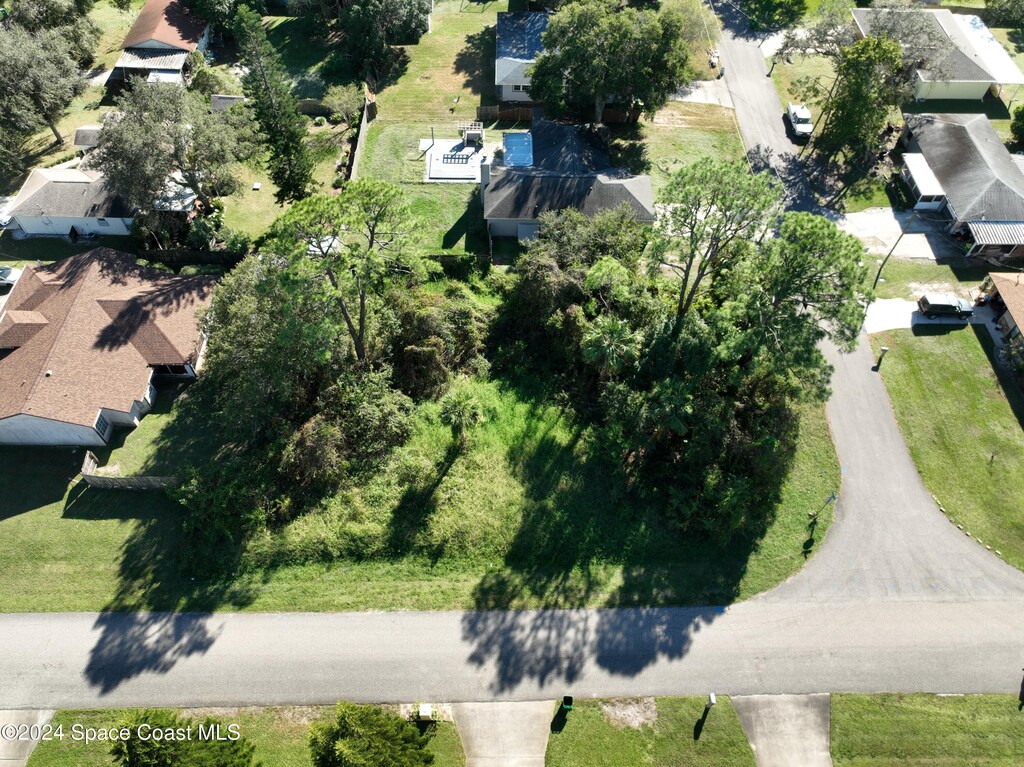 6643 Emil Ave, Port Saint John, FL 32927
