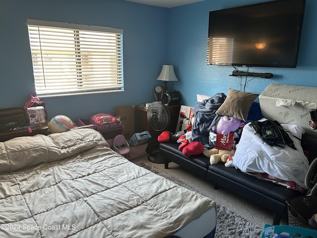 bedroom with carpet flooring