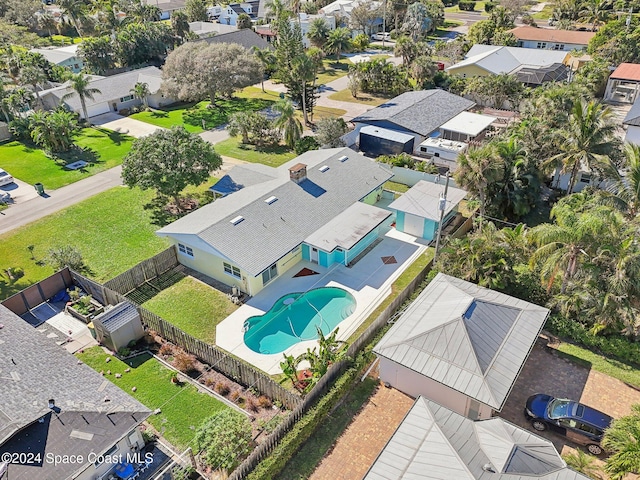 birds eye view of property featuring a residential view