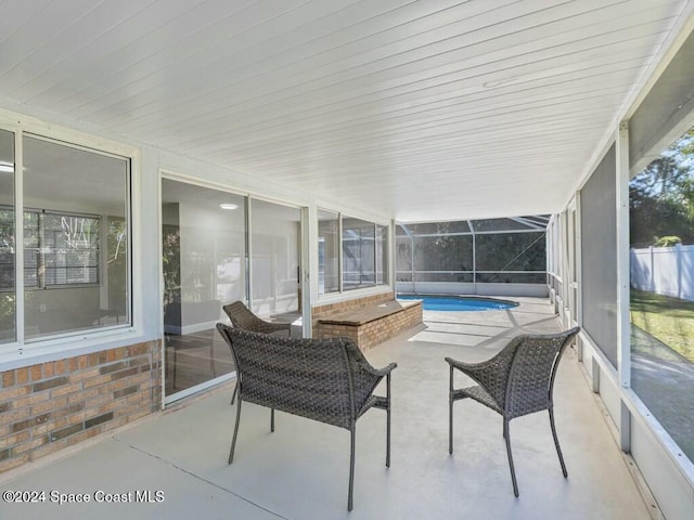 view of sunroom / solarium