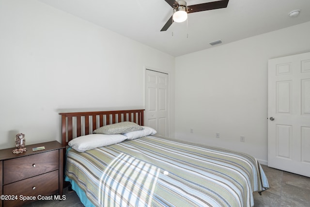 bedroom with a closet and ceiling fan