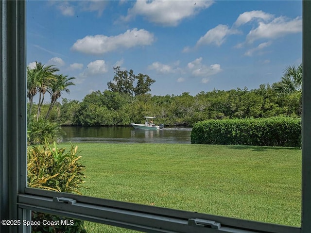 2800 Indian River Blvd Unit L-2, Vero Beach, FL 32960 - view of green lawn with a water view