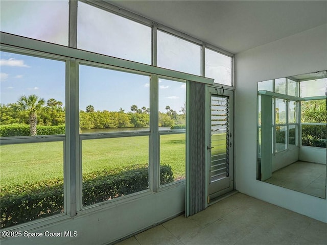 2800 Indian River Blvd Unit L-2, Vero Beach, FL 32960 - doorway featuring tile patterned flooring