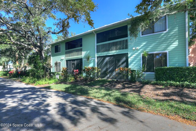 5760 Marina Dr Unit 4, Sebastian, FL 32958 - view of front of property