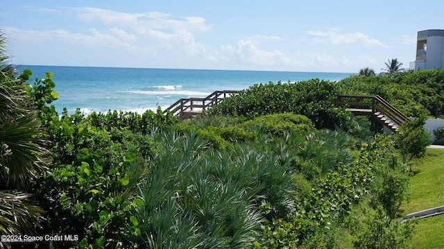 view of water feature