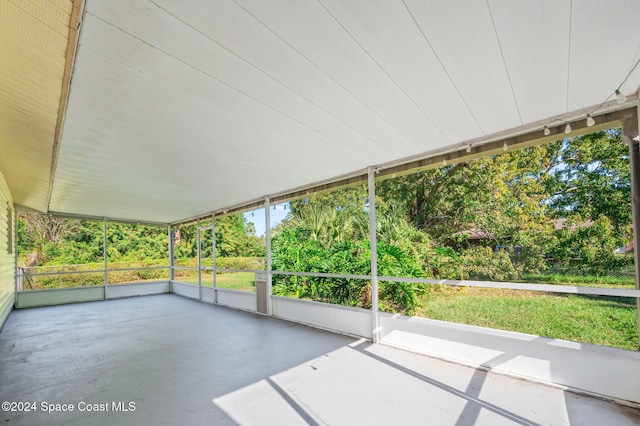 view of unfurnished sunroom