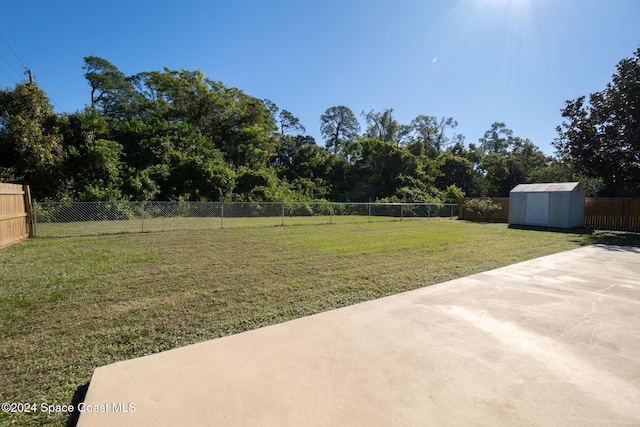 8303 Sylvan Dr, Melbourne, FL 32904 - view of yard with a patio