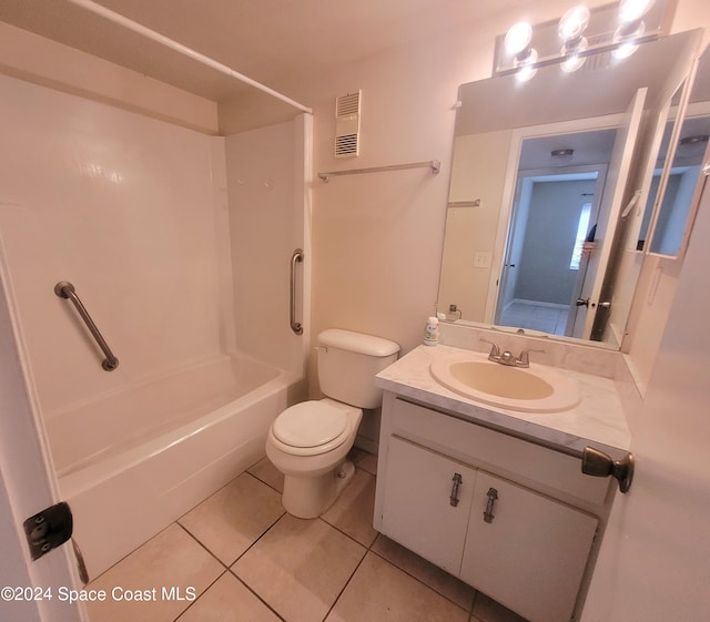 144 San Paulo Cir Unit 10-144, West Melbourne, FL 32904 - full bath with tile patterned flooring, vanity, and bathtub / shower combination