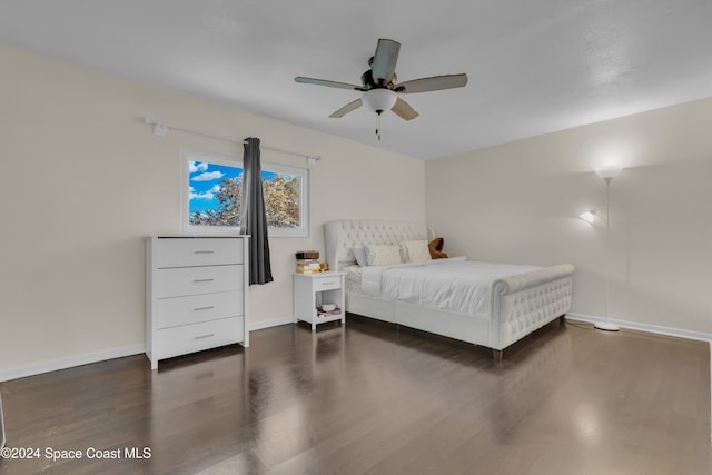 516 S Plumosa St Unit 20, Merritt Island, FL 32952 - bedroom featuring wood finished floors and ceiling fan