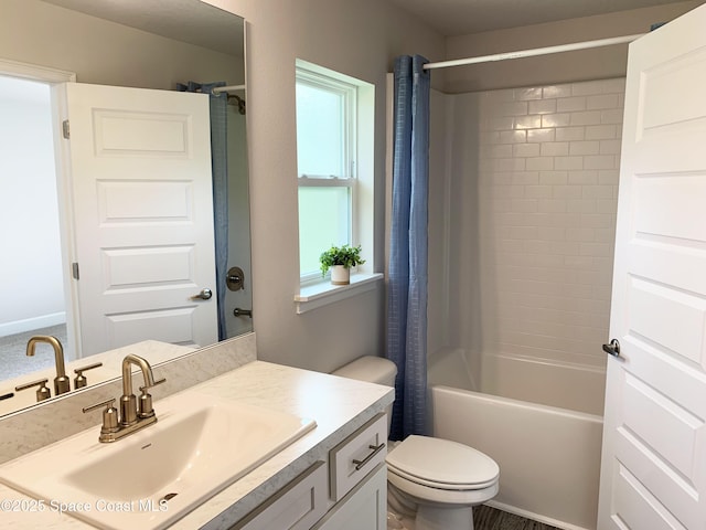 698 De Groodt Rd SW, Palm Bay, FL 32908 - full bathroom with vanity and shower / tub combo