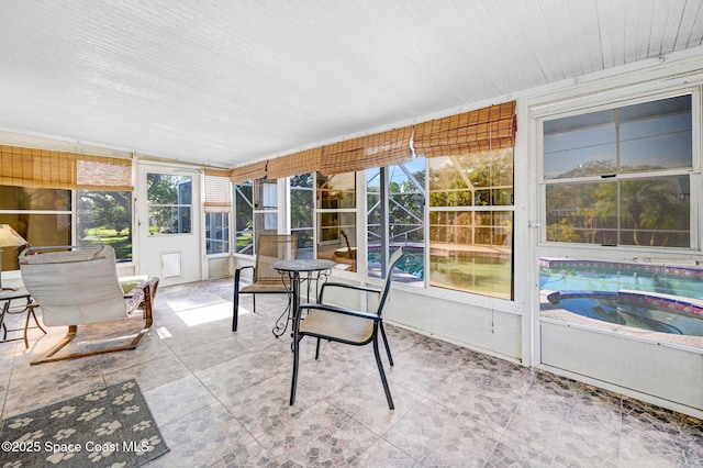 view of sunroom / solarium