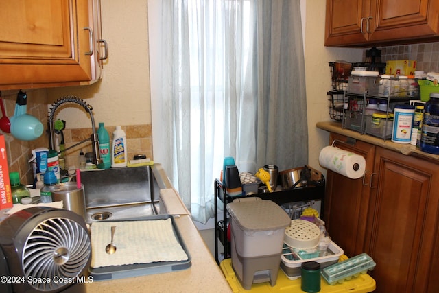 kitchen with tasteful backsplash