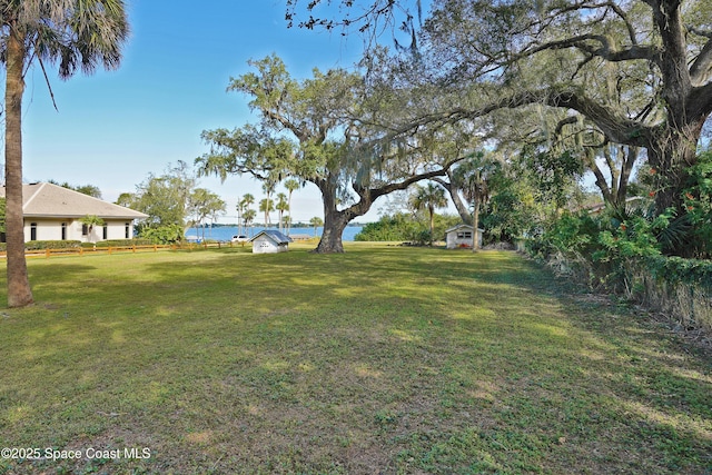 view of yard with a water view