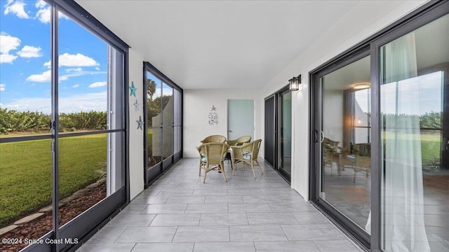 view of sunroom / solarium