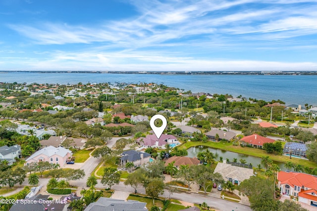 bird's eye view featuring a water view