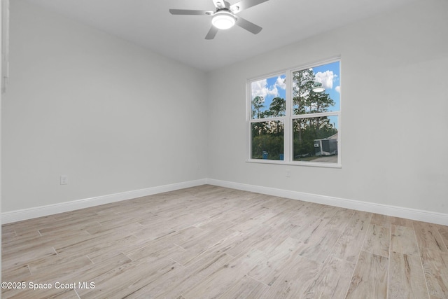 unfurnished room with light hardwood / wood-style floors and ceiling fan