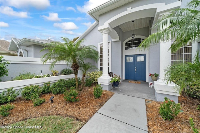 view of property entrance