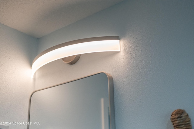 room details featuring a textured ceiling