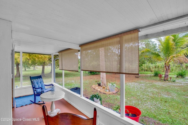 view of sunroom / solarium