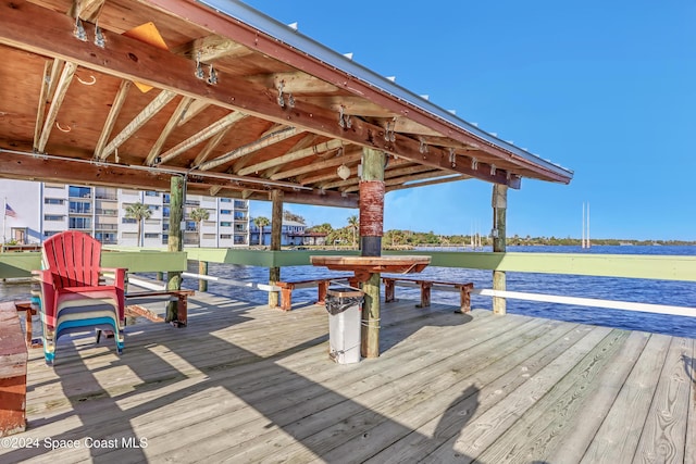 dock area featuring a water view