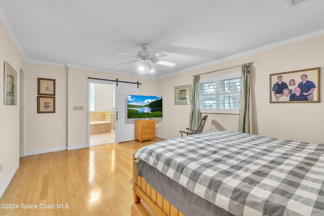 bedroom featuring light wood-type flooring, multiple windows, crown molding, and ceiling fan