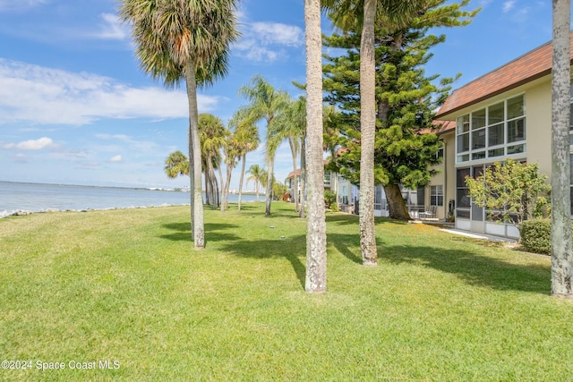 view of yard with a water view