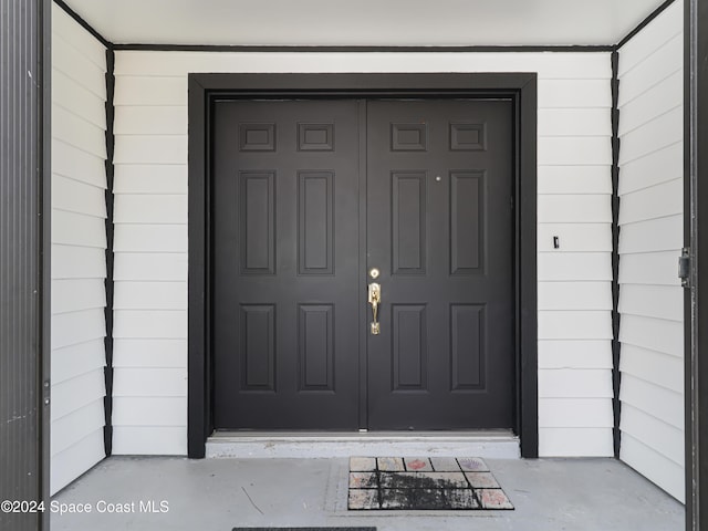 view of entrance to property