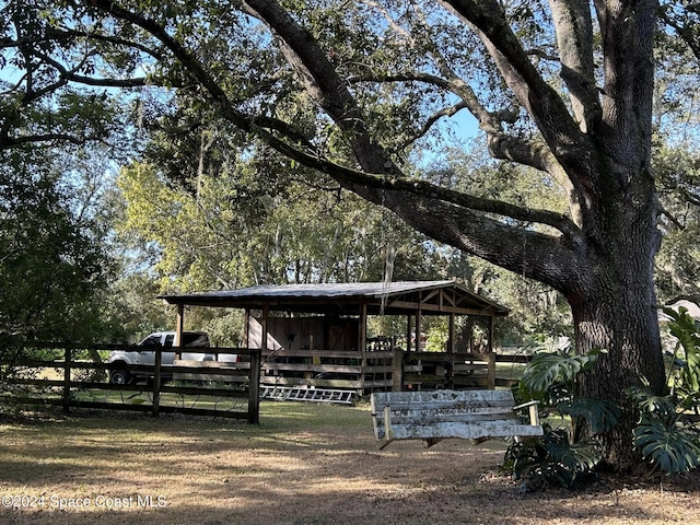 surrounding community with an outbuilding