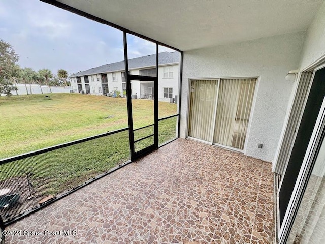 view of unfurnished sunroom