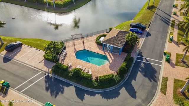 bird's eye view with a water view