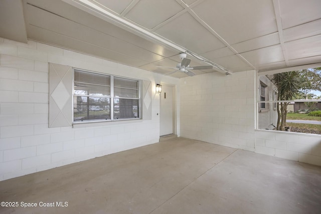 view of patio with ceiling fan