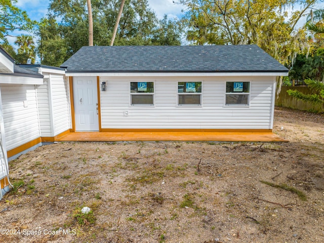 view of outbuilding