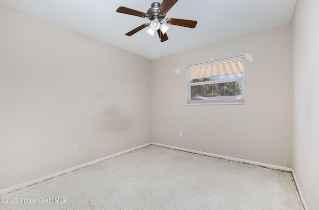 empty room featuring ceiling fan