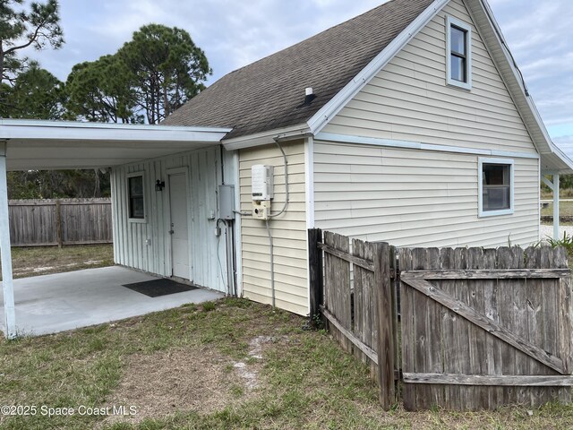 view of property exterior