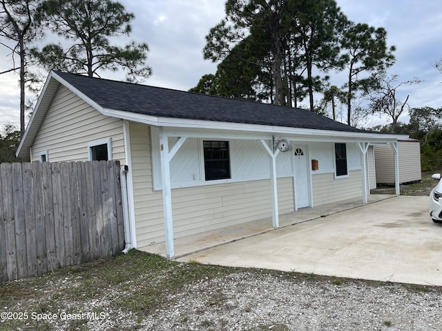 view of front of house