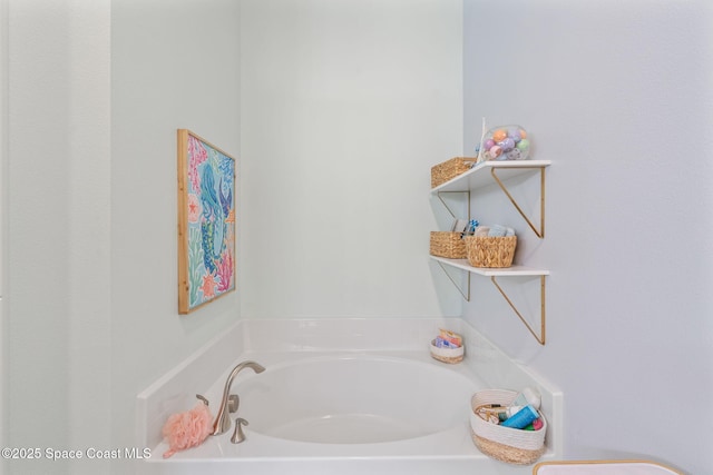 bathroom featuring a bathing tub