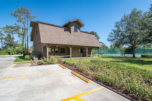 view of front of home