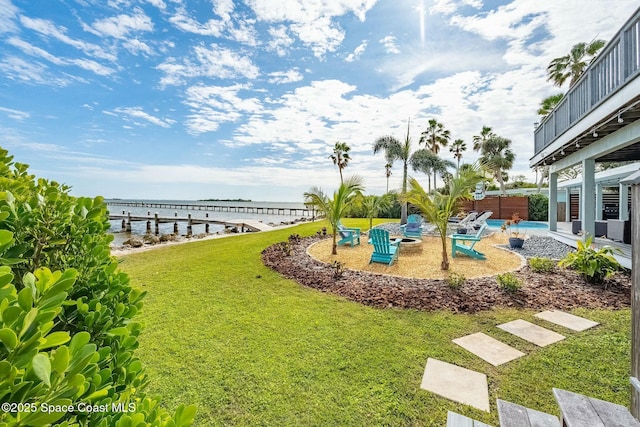 view of yard with a water view