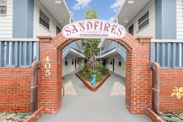 405 Adams Ave Unit 10, Cape Canaveral, FL 32920 - view of community sign