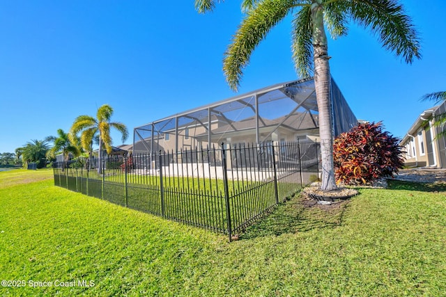 view of yard featuring a lanai