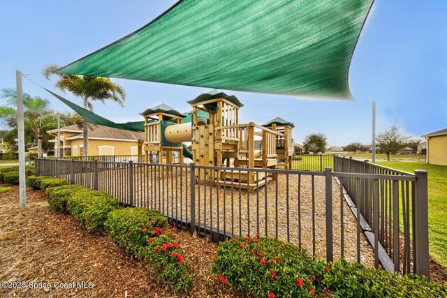 264 Wishing Well Cir SW, Palm Bay, FL 32908 - photo 32