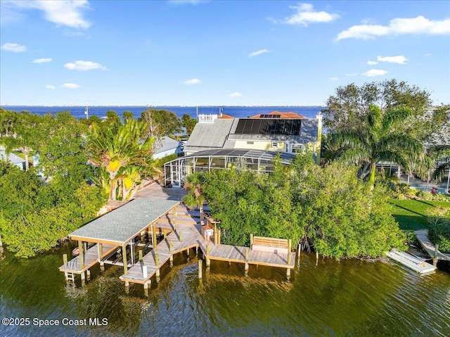 bird's eye view with a water view