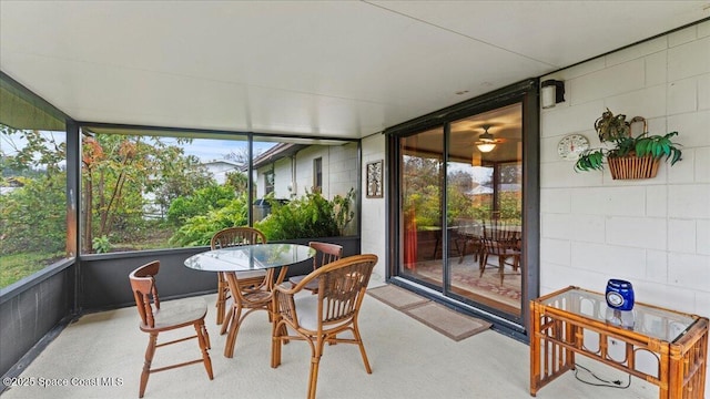 view of sunroom / solarium