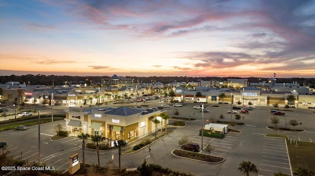 view of aerial view at dusk