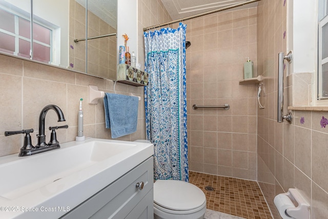 bathroom with tasteful backsplash, a shower with curtain, vanity, tile walls, and toilet