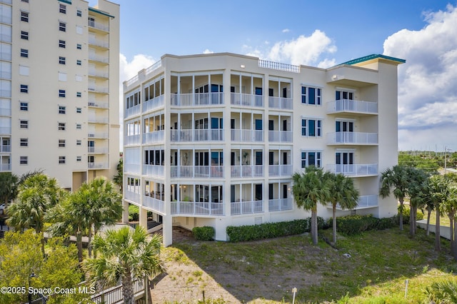 view of building exterior